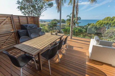 Pambula Family Beach House - New South Wales Tourism  5