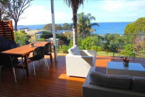 Pambula Family Beach House - New South Wales Tourism  6