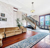 Furnished Apartment Walk to Bondi Beach - New South Wales Tourism 