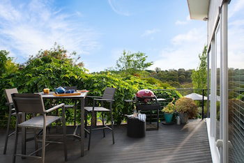 Gables Bend Spa Villa - New South Wales Tourism  6