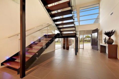 Jolong Park Clubhouse - New South Wales Tourism  3