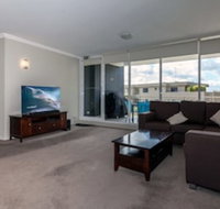 Oasis Unit 3 / 5 Laman Street - New South Wales Tourism 
