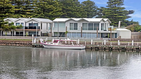 Somerset On Moyne Apt - New South Wales Tourism  4