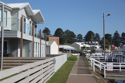 Somerset On Moyne Apt - New South Wales Tourism  0