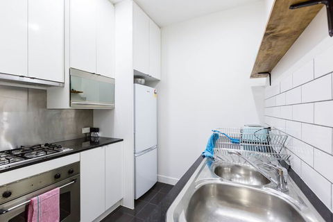 HAZEL, 3BDR Melbourne Apartment - New South Wales Tourism  2