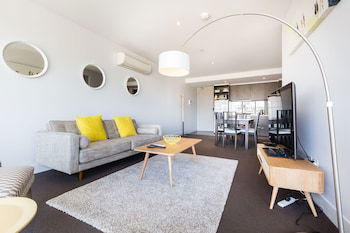 ERICA, 2BDR South Yarra Apartment - New South Wales Tourism  3