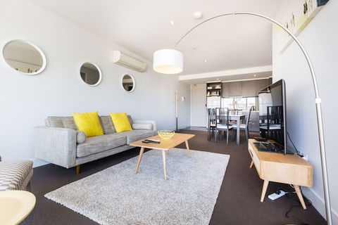 ERICA, 2BDR South Yarra Apartment - New South Wales Tourism  4