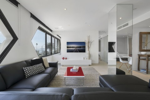 ELAINE, 2BDR St.Kilda Apartment - New South Wales Tourism  1
