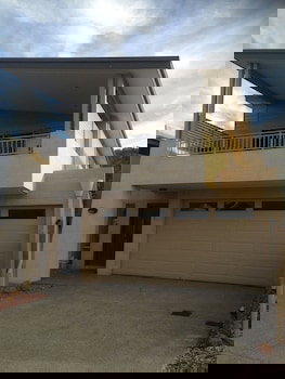 Busselton Holiday Home - New South Wales Tourism  0