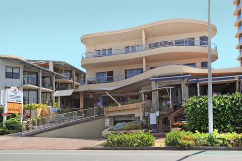Coolum Baywatch Luxury Style Penthouse Linen Included WIFI 500 Bond - New South Wales Tourism  3