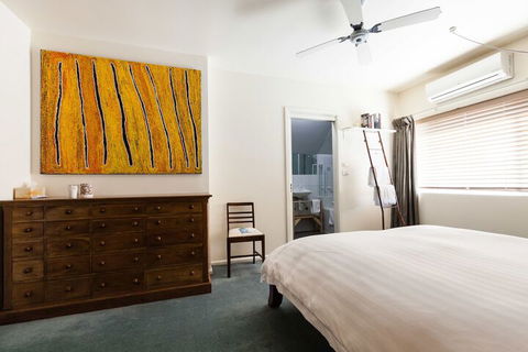 KELLY, 3BDR Northcote House - New South Wales Tourism  5