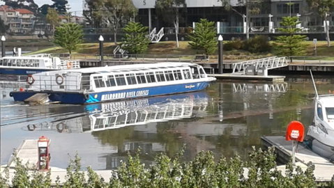 Marina View Apartment On The Maribyrnong River, Melbourne - New South Wales Tourism  1