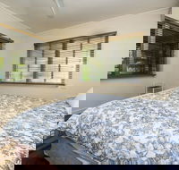 Picnic Bay Apartments Unit 3