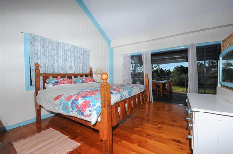 Samford Lakes - New South Wales Tourism  1