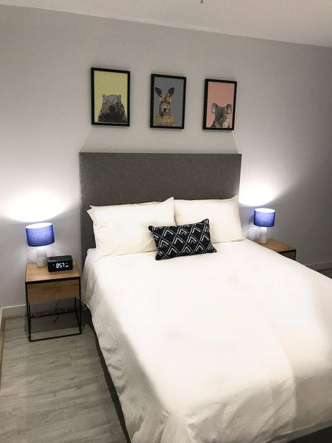 Flinders Luxury Penthouse - New South Wales Tourism  6