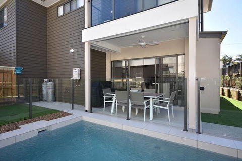 Holiday With A View Lowry Street - New South Wales Tourism  2