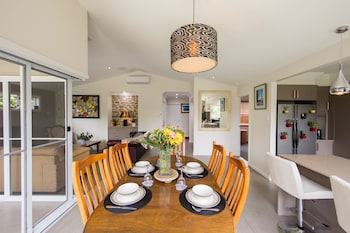 Armidale Cottage - New South Wales Tourism  2