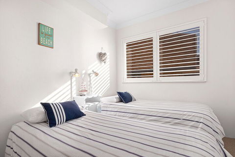 South Pacific Unit  4 - Shoal Bay - New South Wales Tourism  5