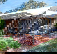 Condo 105 at Horizons Golf Resort - Salamander Bay NSW