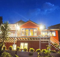 Artee House - A Bright Escape - New South Wales Tourism 