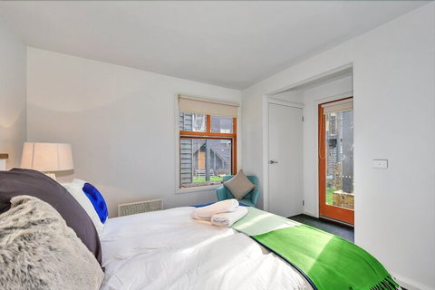 Piqueos 2 - New South Wales Tourism  3