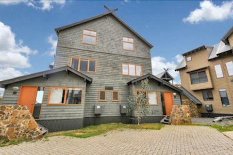 Piqueos 2 - New South Wales Tourism  0