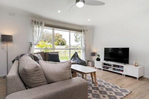 Xanadu Shores - New South Wales Tourism  2