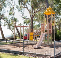 Burraneer at Corlette - New South Wales Tourism 