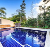 Bayhill Manor in Sanctuary Cove - New South Wales Tourism 