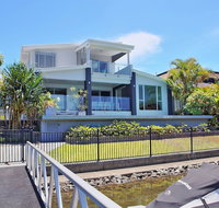 Serene Waters - New South Wales Tourism 