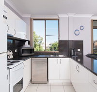 Commodore Unit 1 / 9 Donald Street - New South Wales Tourism 