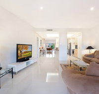 Midori Villa 1 - New South Wales Tourism 