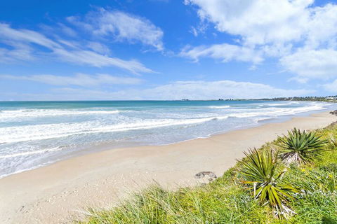 Aqua Mist Seascape - New South Wales Tourism  2
