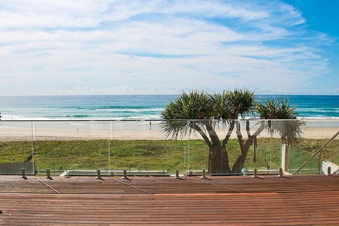 Hedges Avenue Beach House - New South Wales Tourism  3