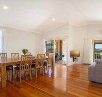 Orient Lane on Kingscliff Hill - New South Wales Tourism 