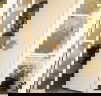 Twiggy at Anglesea - New South Wales Tourism 