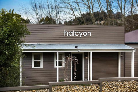 Halcyon - New South Wales Tourism  3