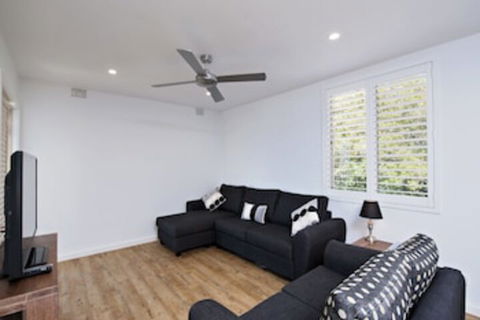 Shoal Bay Road Del Rae Unit 18 25 - New South Wales Tourism  0