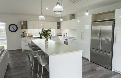 Ocean & Earth - New South Wales Tourism  2