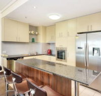 Beachfront Resort 2 Bedroom High Floor - New South Wales Tourism 