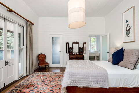 A PERFECT STAY - Rutherford House - New South Wales Tourism  3