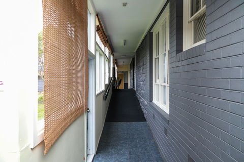 Newport Home Stay And Lodge - New South Wales Tourism  3