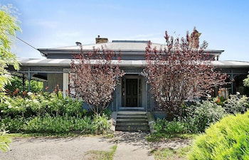 Newport Home Stay And Lodge - New South Wales Tourism  4