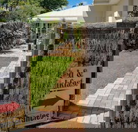 Airport BB - New South Wales Tourism 