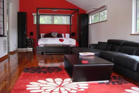 Silkwood Estate - New South Wales Tourism  0