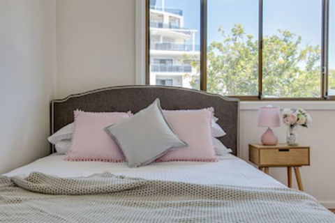 EJ Homes At The Entrance - New South Wales Tourism  0