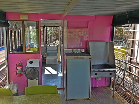 Corroboree Houseboats - New South Wales Tourism  1