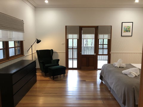 Bay & Bush Cottages, Jervis Bay - New South Wales Tourism  1