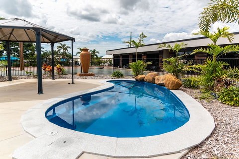 Opal Ridge Motel - New South Wales Tourism  3