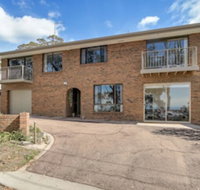 Four Seasons - New South Wales Tourism 